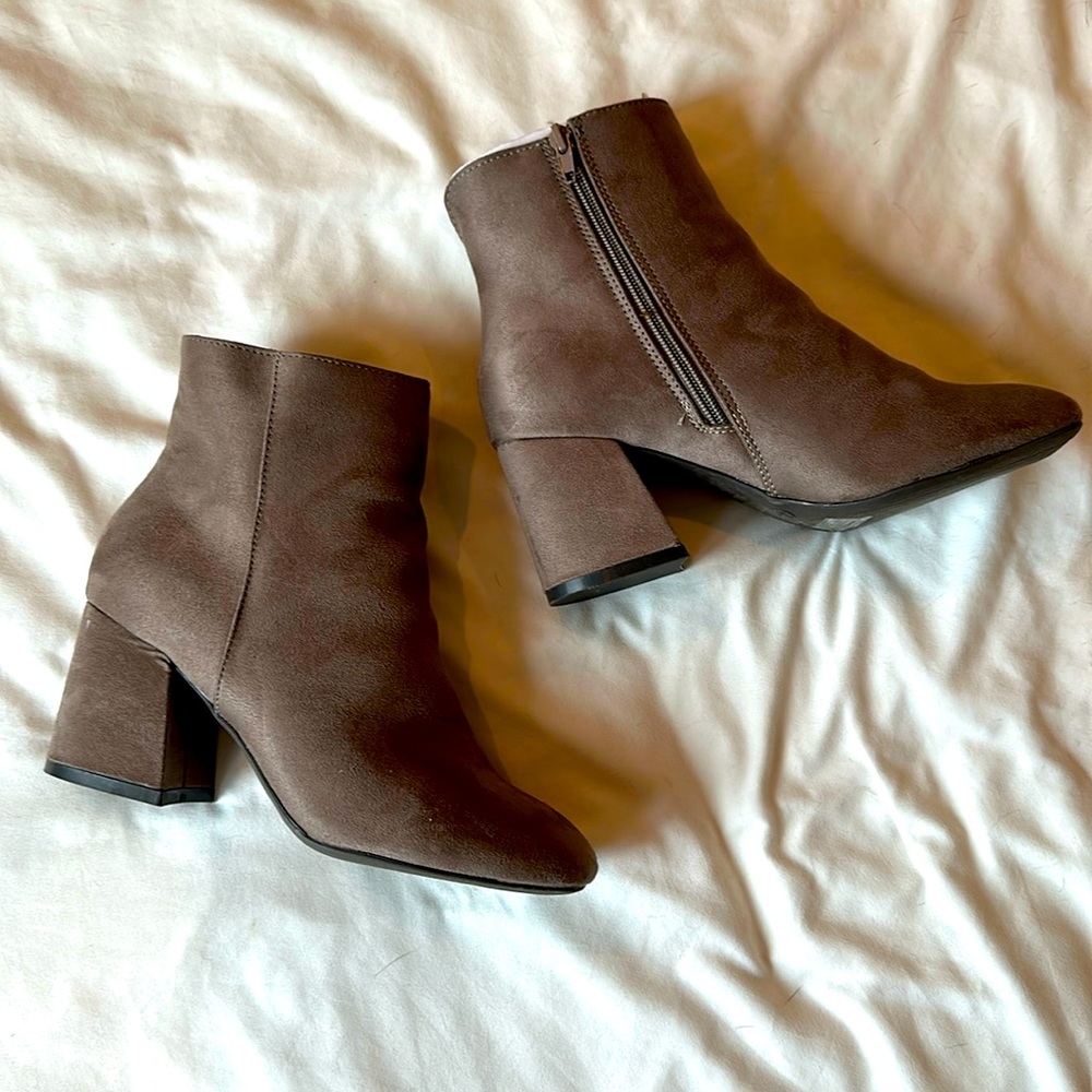 Brown Size 8 bamboo brand boots